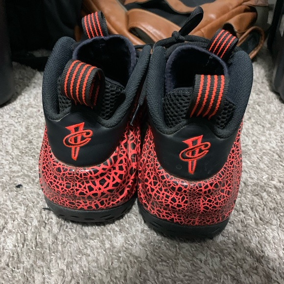 Air Foamposite One 'Cracked Lava' - Picture 4 of 6